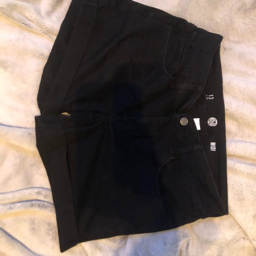 Black Shorts! (13)